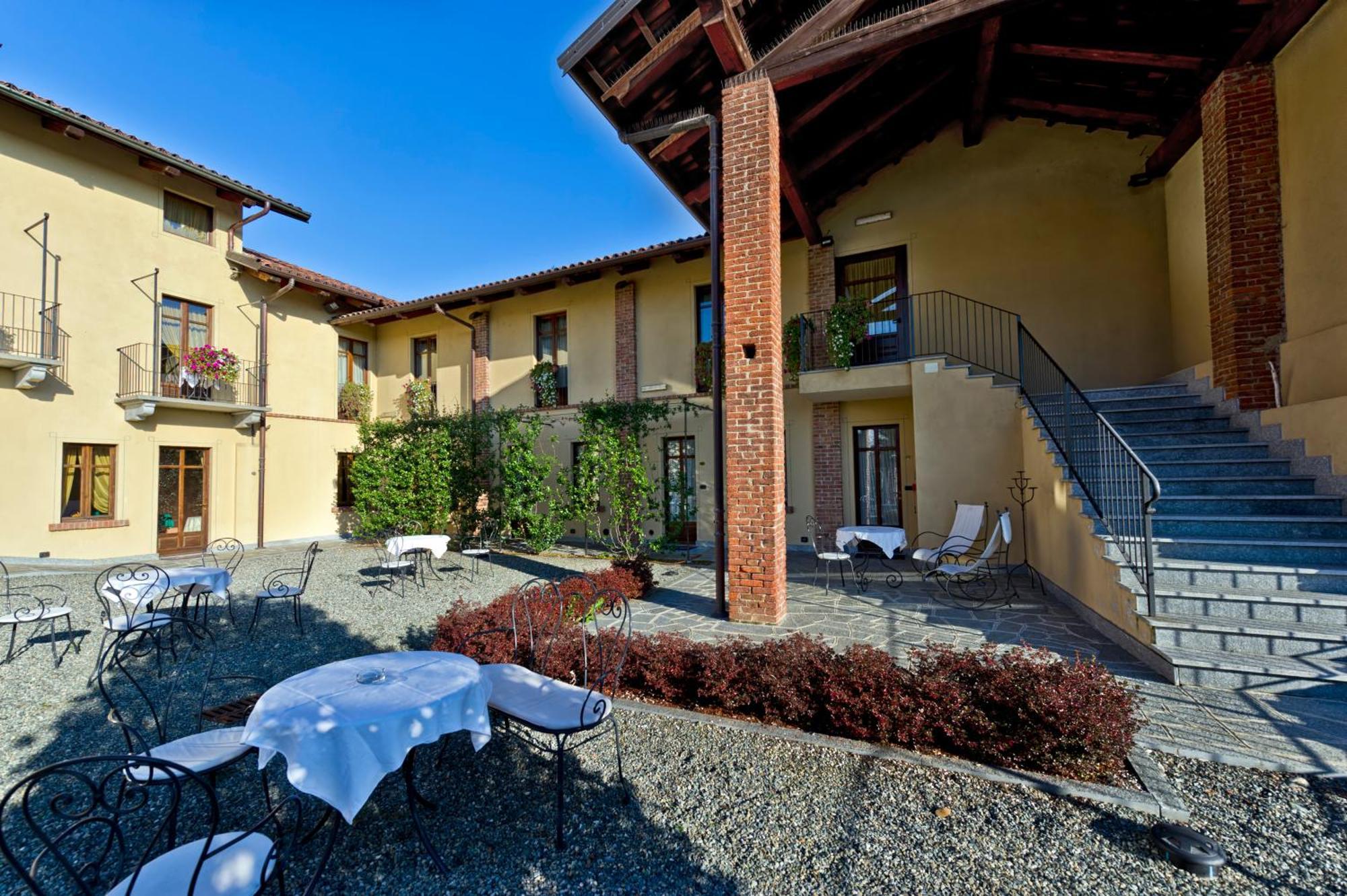 Best Western Plus Hotel Le Rondini San Francesco al Campo Luaran gambar