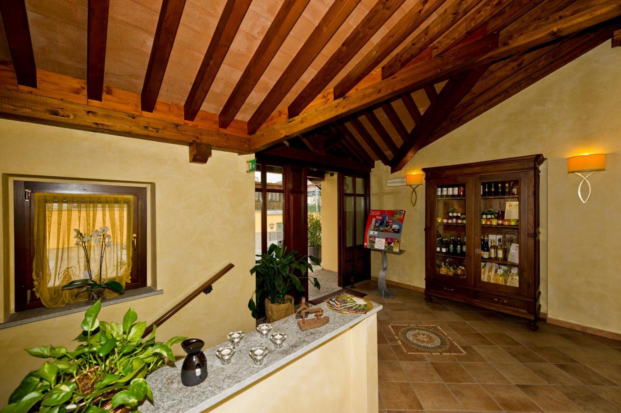 Best Western Plus Hotel Le Rondini San Francesco al Campo Luaran gambar