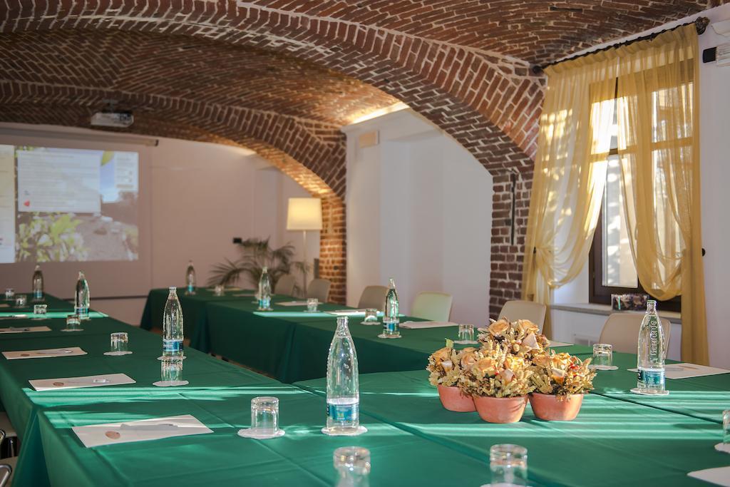 Best Western Plus Hotel Le Rondini San Francesco al Campo Luaran gambar